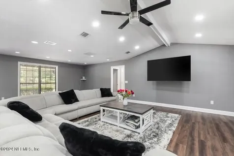 2849 Blackberry Avenue Middleburg FL 32068