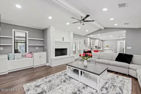 2849 Blackberry Avenue Middleburg FL 32068