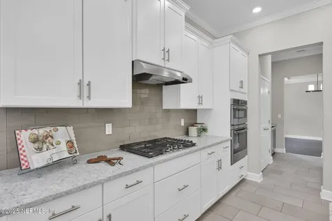 333 Greenleaf Lakes Avenue Ponte Vedra FL 32081