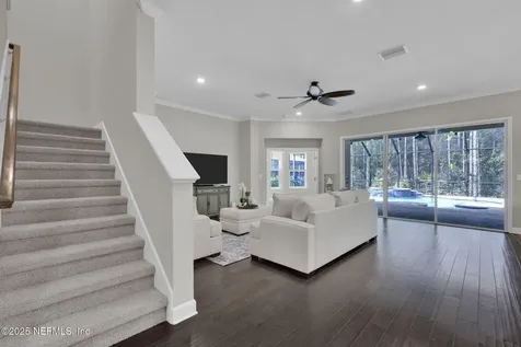 333 Greenleaf Lakes Avenue Ponte Vedra FL 32081
