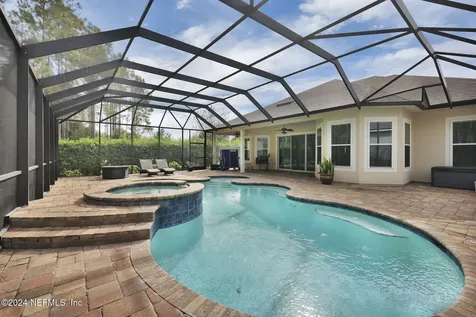 333 Greenleaf Lakes Avenue Ponte Vedra FL 32081