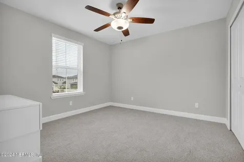 333 Greenleaf Lakes Avenue Ponte Vedra FL 32081