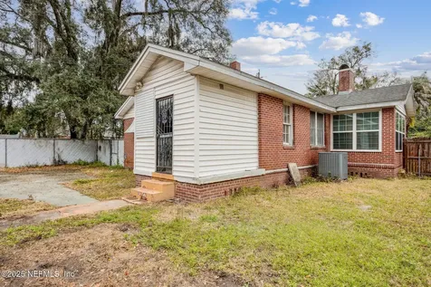 242 Mulberry Street Jacksonville FL 32208