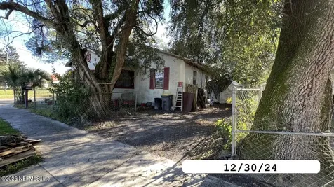 1942 W 14th Street Jacksonville FL 32209