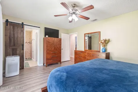 3241 Laurel Grove N Jacksonville FL 32223
