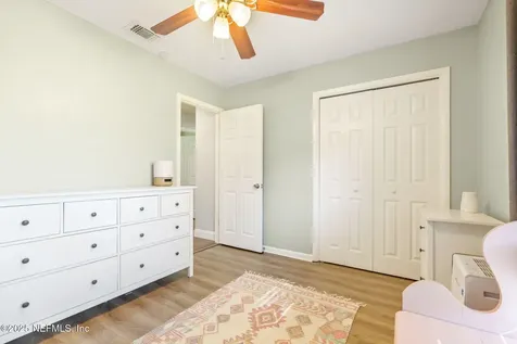 3241 Laurel Grove N Jacksonville FL 32223