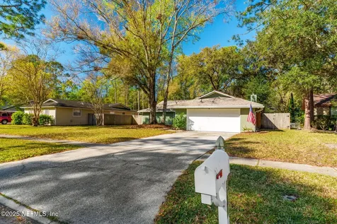 3241 Laurel Grove N Jacksonville FL 32223