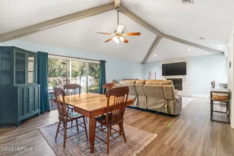 3241 Laurel Grove N Jacksonville FL 32223