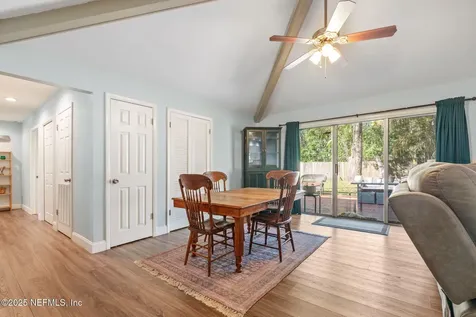 3241 Laurel Grove N Jacksonville FL 32223