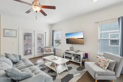 342 4th Street N Jacksonville Beach FL 32250