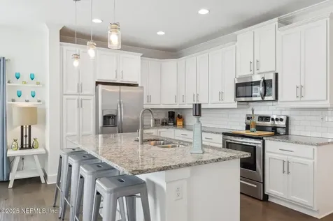 342 4th Street N Jacksonville Beach FL 32250