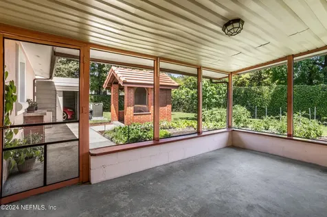 5407 Sheri Lane Jacksonville FL 32207