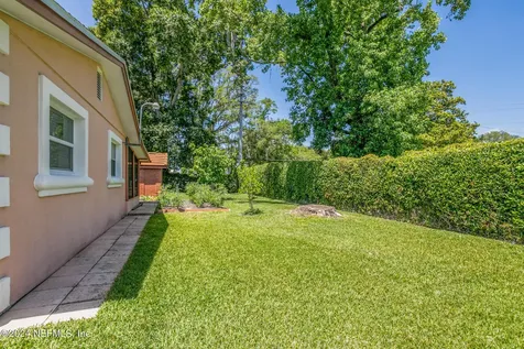 5407 Sheri Lane Jacksonville FL 32207
