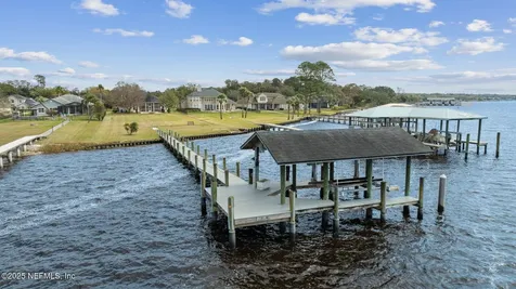 4929 Toproyal Lane Jacksonville FL 32277