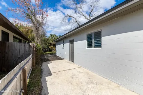 6751 Sans Souci Road Jacksonville FL 32216