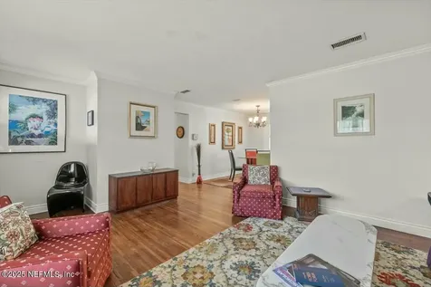 5636 Sheri Lane Jacksonville FL 32207