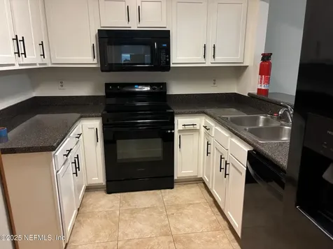 11298 Derringer Circle N Jacksonville FL 32225