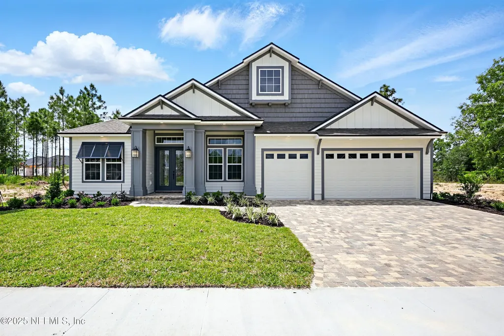 106 Courtney Oaks Drive St. Augustine FL 32092