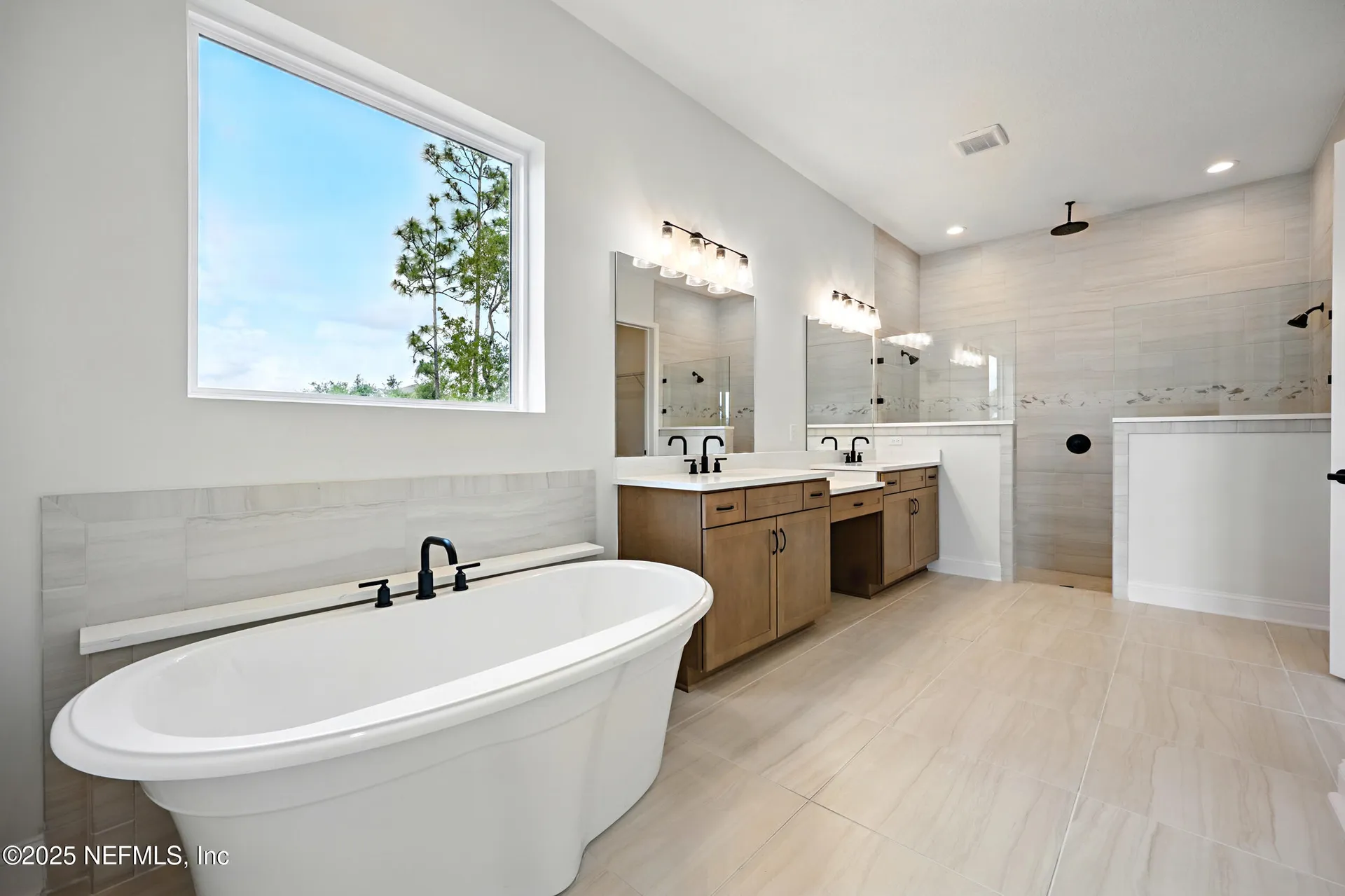 106 Courtney Oaks Drive St. Augustine FL 32092