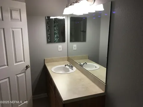 6184 High Tide Boulevard Jacksonville FL 32258