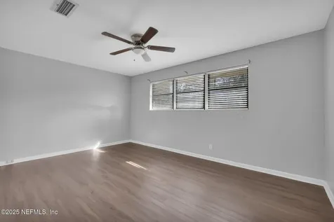 5423 Whitney Street Jacksonville FL 32277