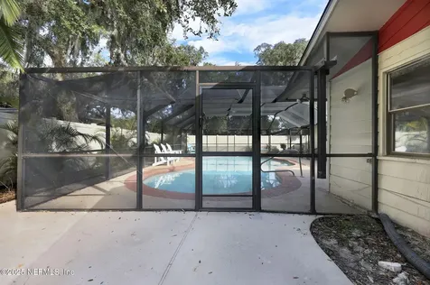 5423 Whitney Street Jacksonville FL 32277