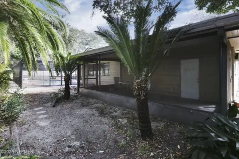 5423 Whitney Street Jacksonville FL 32277