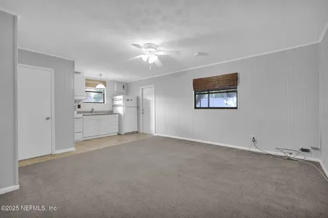 5423 Whitney Street Jacksonville FL 32277