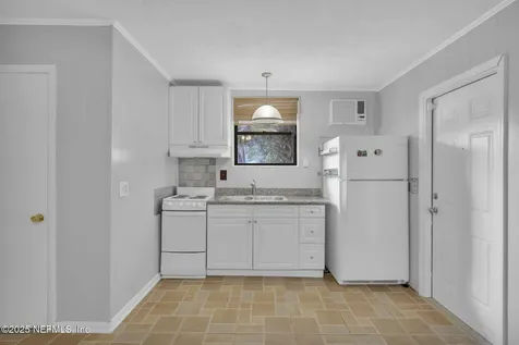 5423 Whitney Street Jacksonville FL 32277