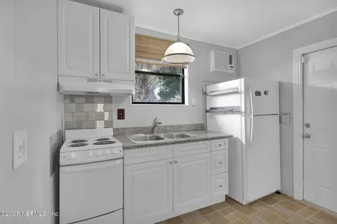 5423 Whitney Street Jacksonville FL 32277