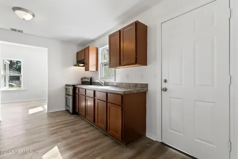 465 W 59th Street Jacksonville FL 32208