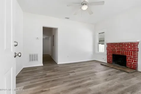 465 W 59th Street Jacksonville FL 32208