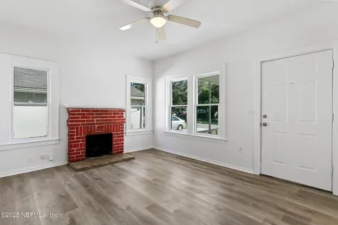 465 W 59th Street Jacksonville FL 32208