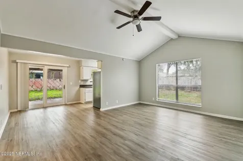 6096 Blank Drive Jacksonville FL 32244