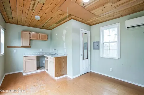 6096 Blank Drive Jacksonville FL 32244