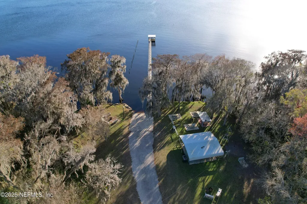 324 Palm Way Georgetown FL 32139