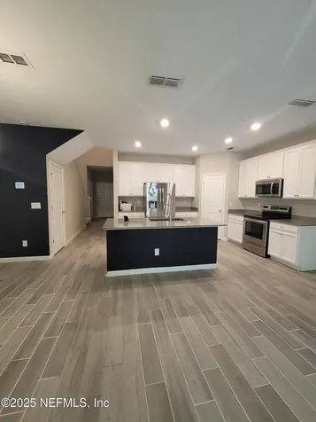 1613 Pottsburg Point Drive Jacksonville FL 32207