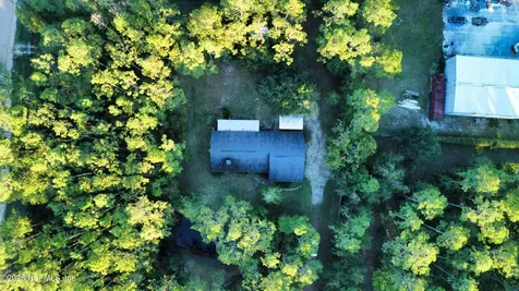 16 N Dolphin Avenue Middleburg FL 32068