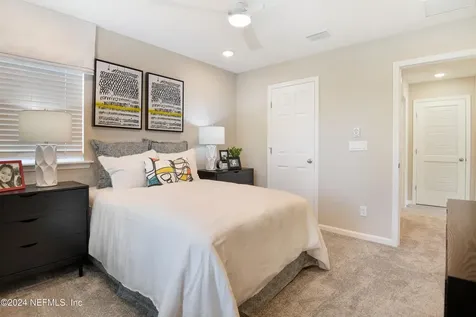 2570 Chiefland Lane Jacksonville FL 32254