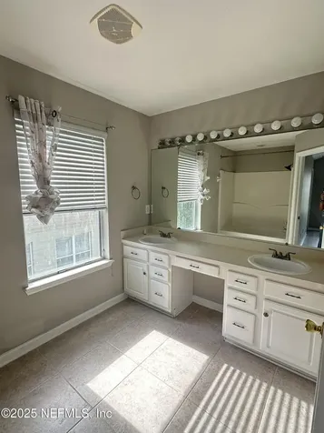 7555 Scarlet Ibis Lane Jacksonville FL 32256
