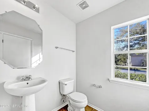 11811 Silver Hill Drive Jacksonville FL 32218