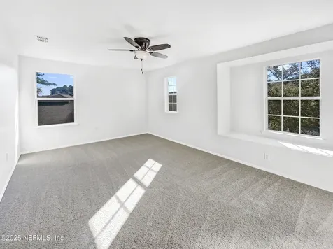 11811 Silver Hill Drive Jacksonville FL 32218