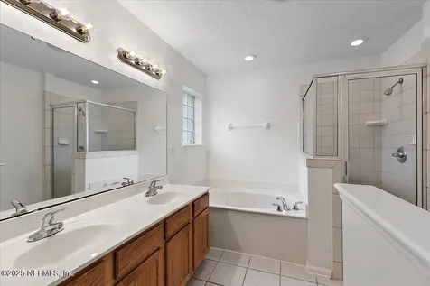 6425 Ginnie Springs Road Jacksonville FL 32258