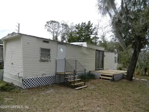 250 Old Highway 17 Pomona Park FL 32181