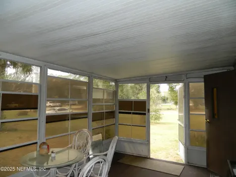 250 Old Highway 17 Pomona Park FL 32181