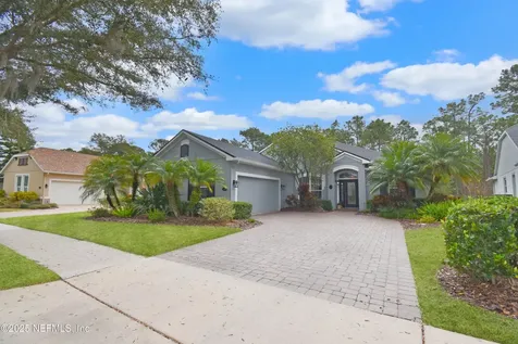 1612 Victoria Gardens Drive Deland FL 32724
