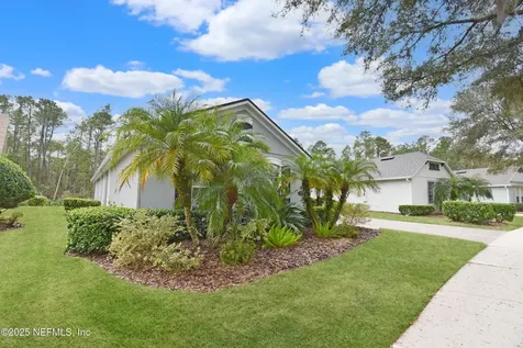 1612 Victoria Gardens Drive Deland FL 32724
