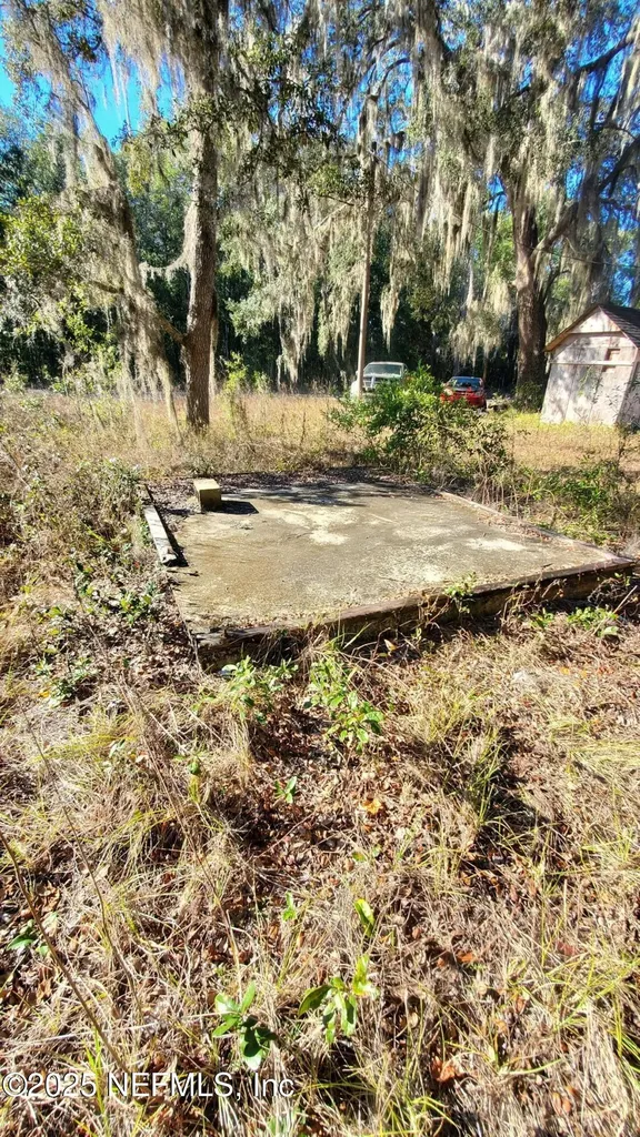 602 Shappell Avenue Interlachen FL 32148
