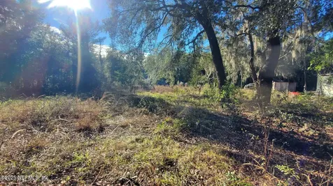 602 Shappell Avenue Interlachen FL 32148