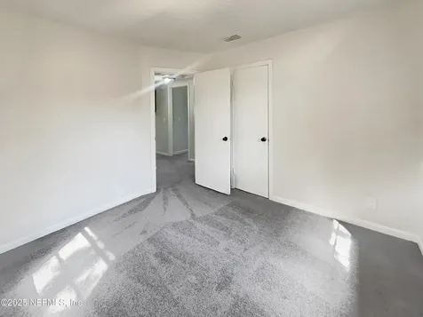 5804 Poitier Drive Jacksonville FL 32209